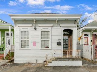 Foreclosed Home - 2753 IBERVILLE ST, 70119