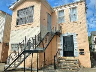 Foreclosed Home - 2420 ALLEN ST, 70119
