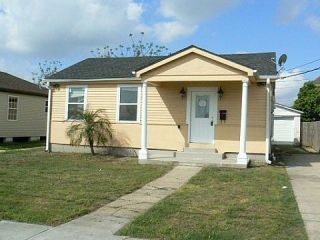 Foreclosed Home - 5744 WICKFIELD DR, 70122