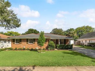 Foreclosed Home - 1708 ORIOLE ST, 70122