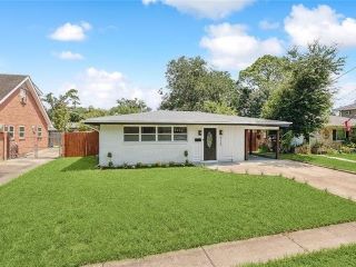 Foreclosed Home - 513 ROSELAND PKWY, 70123