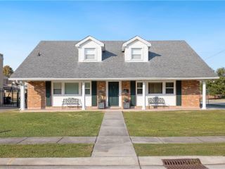 Foreclosed Home - 301 SHARON DR, 70124