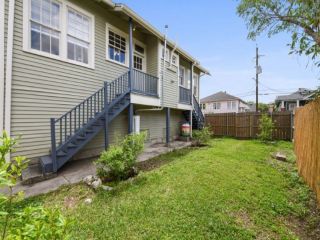 Foreclosed Home - 3202 JENA ST # 04, 70125