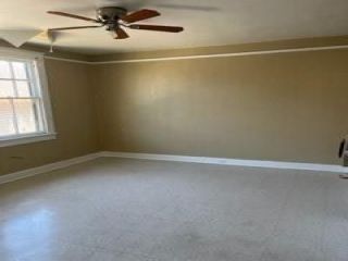 Foreclosed Home - 3526 LOUISIANA AVENUE PKWY, 70125