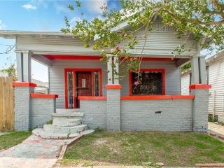 Foreclosed Home - 1324 S GENOIS ST, 70125