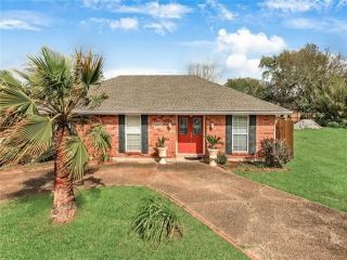 Foreclosed Home - 7347 CANTERBURY ST, 70126