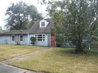 Foreclosed Home - 109 Brunswick Court, 70131