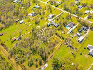 Foreclosed Home - 1023 BAYOU BLUE BYPASS RD, 70301
