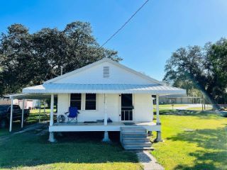 Foreclosed Home - 3705 KEITH ST, 70339