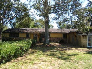 Foreclosed Home - 2930 6TH ST, 70342