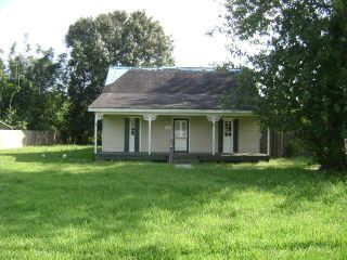 Foreclosed Home - 324 E 40TH ST, 70345