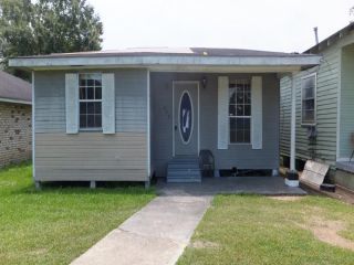 Foreclosed Home - 607 W 5th St, 70346