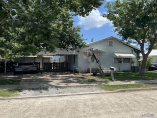 Foreclosed Home - 1231 CHURCH ST, 70360