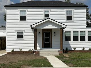 Foreclosed Home - 851 WOOD ST, 70360