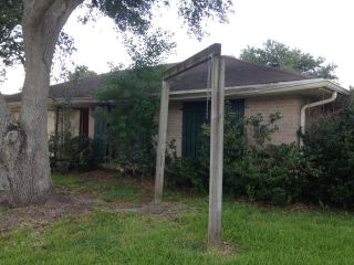 Foreclosed Home - 2011 RUBY DR, 70363