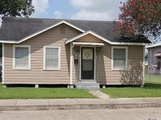Foreclosed Home - 408 ENGERON ST, 70363