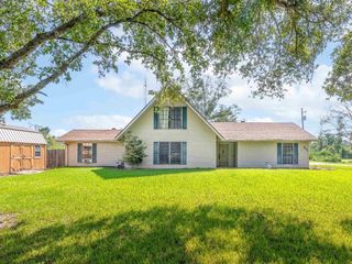 Foreclosed Home - 801 BAYOU DULARGE RD, 70363