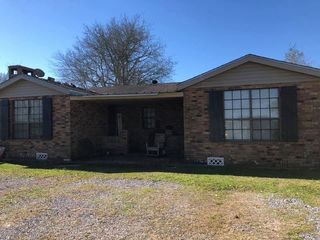 Foreclosed Home - 411 BAYOU BLUE RD, 70364