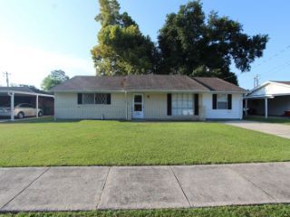 Foreclosed Home - 320 PAULETTE ST, 70364