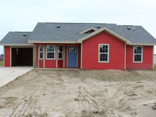 Foreclosed Home - 122 RANCHLAND TRCE, 70374