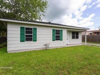 Foreclosed Home - 149 Triple Oaks Dr, 70394
