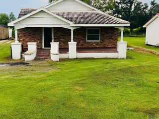 Foreclosed Home - 2504 HIGHWAY 182, 70394