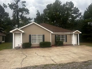 Foreclosed Home - 11581 AMI LN, 70401