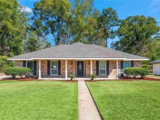 Foreclosed Home - 220 RAVENWOOD ST, 70401