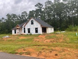 Foreclosed Home - 43448 SPRINGWOOD WAY, 70403