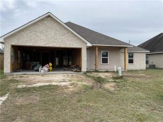 Foreclosed Home - 44124 STERLING DR, 70403
