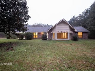 Foreclosed Home - 78492 Booth Rd, 70437