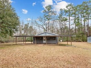 Foreclosed Home - 67239 CAIN LN, 70444