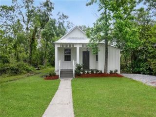 Foreclosed Home - 2341 MONROE ST, 70448
