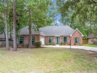 Foreclosed Home - 2010 SCOTCHPINE LN, 70448