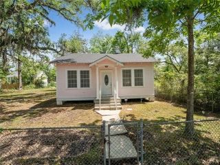 Foreclosed Home - 303 WEST ST, 70448