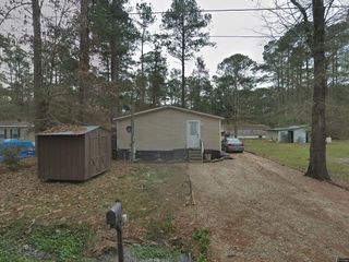 Foreclosed Home - 1318 CLOVER ST, 70448