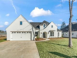 Foreclosed Home - 1779 HAZEL DR, 70448