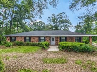 Foreclosed Home - 24404 JIM EDWARD RD, 70450
