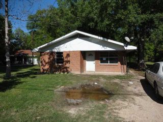 Foreclosed Home - 250 N BARONNE ST, 70454