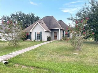 Foreclosed Home - 28436 CAMEO CT, 70454