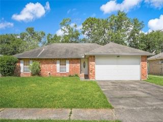 Foreclosed Home - 1165 SAINT AUGUSTINE ST, 70460