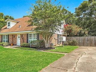 Foreclosed Home - 1384 WESTLAWN DR, 70460