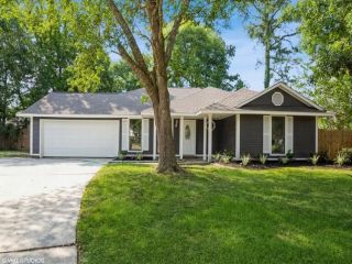 Foreclosed Home - 106 S PEBBLE BEACH CT, 70460