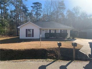 Foreclosed Home - 1560 BEECH ST, 70460