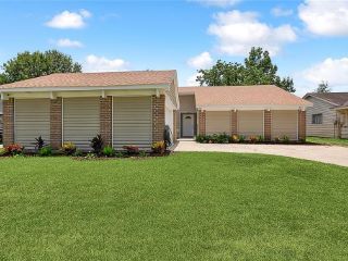Foreclosed Home - 305 WESTMINSTER DR, 70460