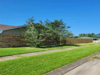 Foreclosed Home - 2019 CHURCHILL ST, 70461