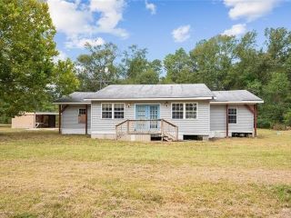 Foreclosed Home - 31969 LOWER ROME RD, 70462