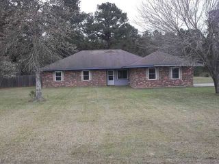 Foreclosed Home - 14293 NEW GENESSEE RD, 70466