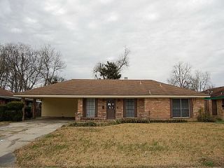 Foreclosed Home - 110 WYOMING ST, 70501