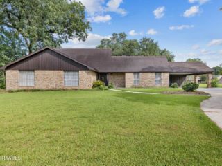 Foreclosed Home - 204 VENNARD AVE, 70501
